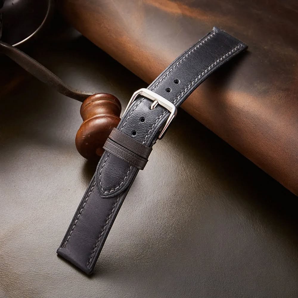 Italian genuine leather strap retro oil wax skin colour-changing ultra-thin